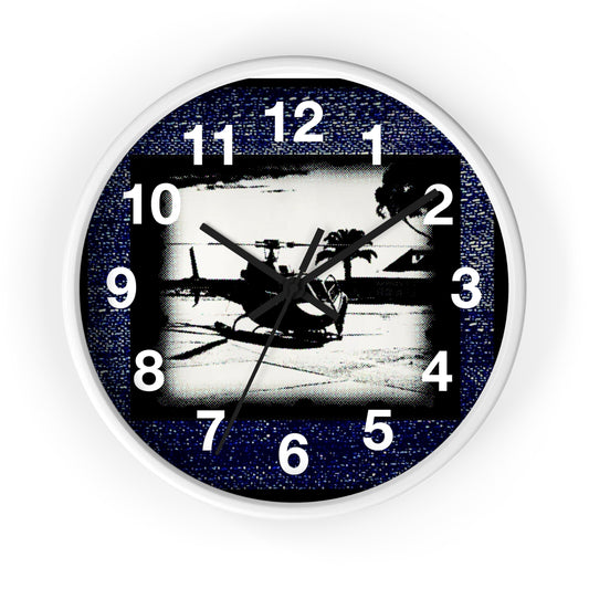 Vintage Helicopter Wall Clock, Unique Home Decor, Aviation Gift, Retro Clock, Decorative Timepiece, Perfect for Aircraft Enthusiasts