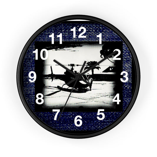Vintage Helicopter Wall Clock, Unique Home Decor, Aviation Gift, Retro Clock, Decorative Timepiece, Perfect for Aircraft Enthusiasts