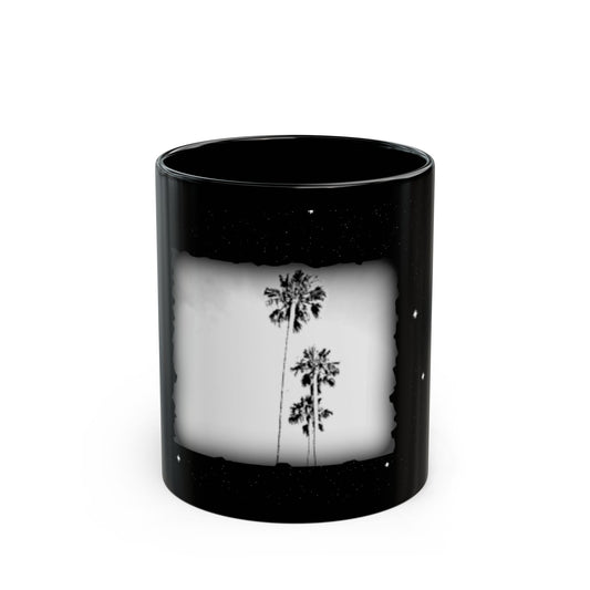 Stylish Black Mug with Palm Trees Design | Ideal Gift for Coffee Lovers, Home Decor, Minimalist Style, Birthday Present, Modern Aesthetic