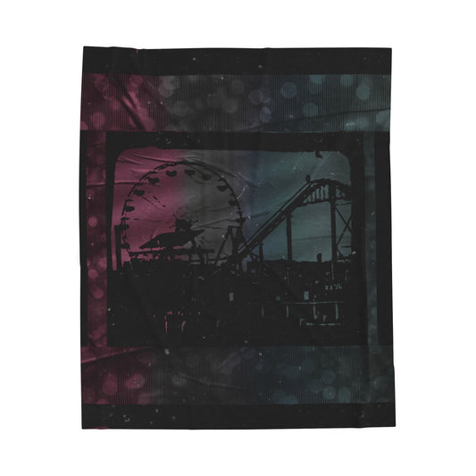 Cozy Velveteen Plush Blanket for Warmth and Comfort, Perfect for Home Decor, Gifts, Family Gatherings, Movie Nights, Winter Holidays